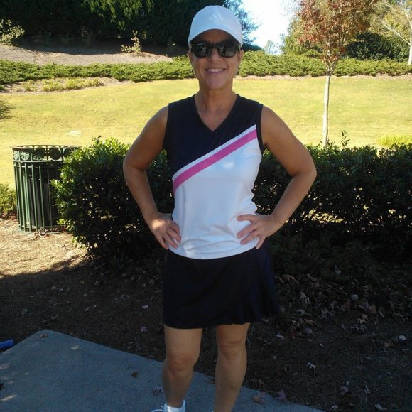 Meet your Posher, Kim. - Picture 2 of 2